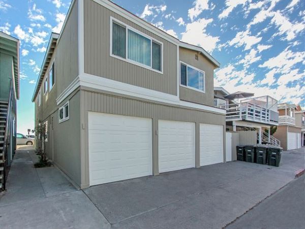 Newport Beach Home 991073