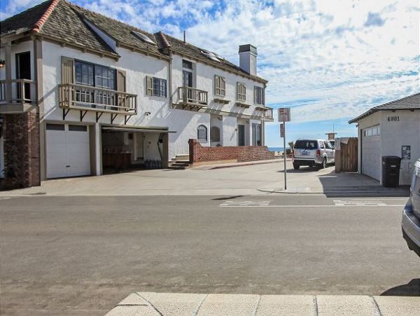 Newport Beach Home 991073