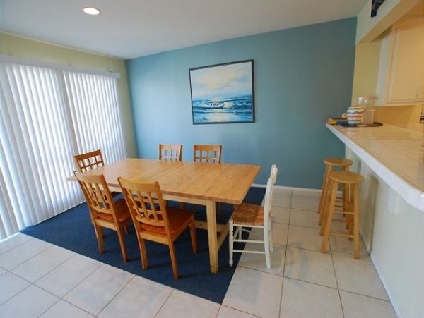 Newport Beach Home 991074