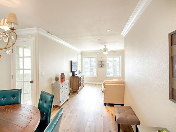 Newport Beach Home 991075