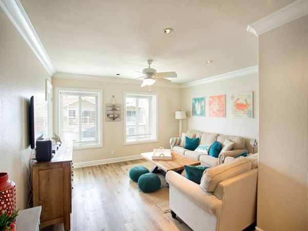 Newport Beach Home 991075