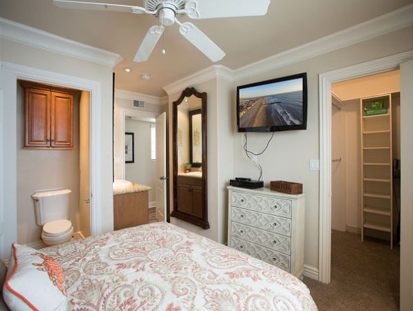 Newport Beach Home 991075