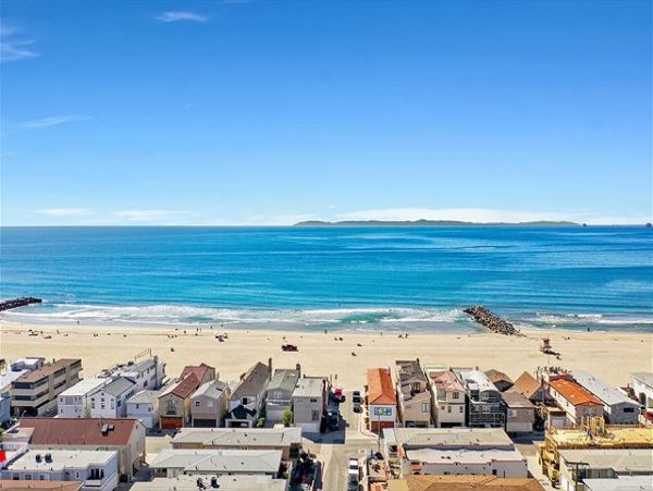 Newport Beach Home 991077