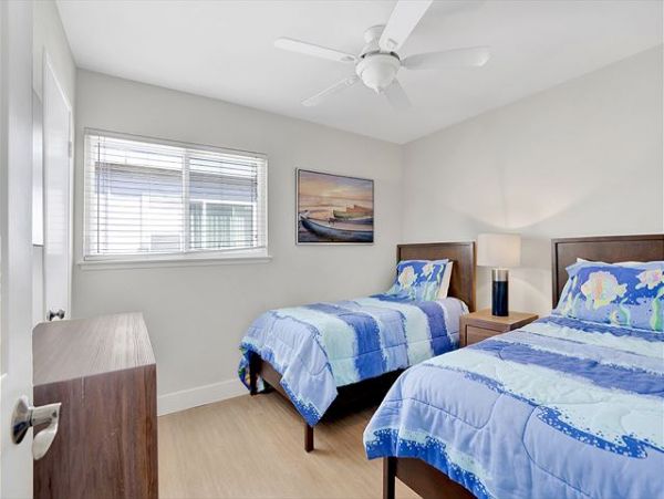 Newport Beach Home 991077
