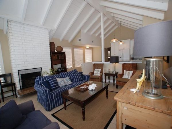 Newport Beach Home 991081