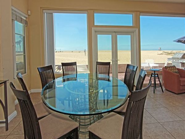 Newport Beach Home 991082