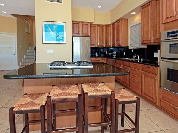 Newport Beach Home 991082