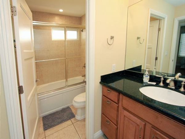 Newport Beach Home 991082
