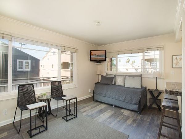Newport Beach Home 991088