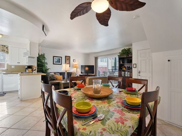 Newport Beach Home 991090