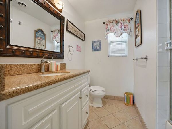 Newport Beach Home 991090