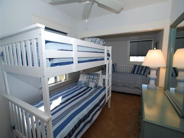 Newport Beach Home 991091