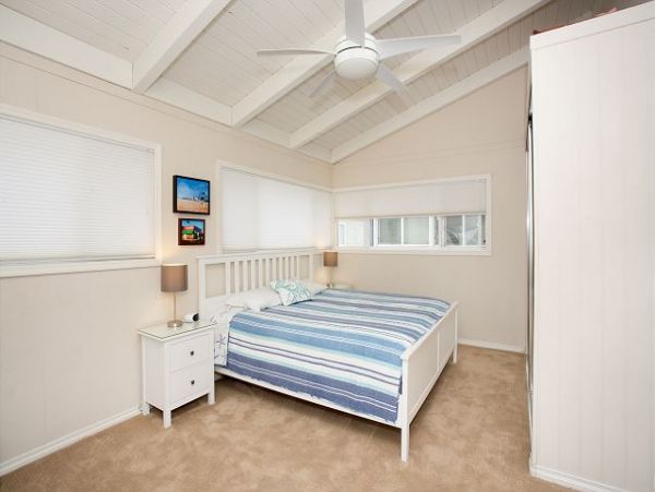 Newport Beach Home 991093