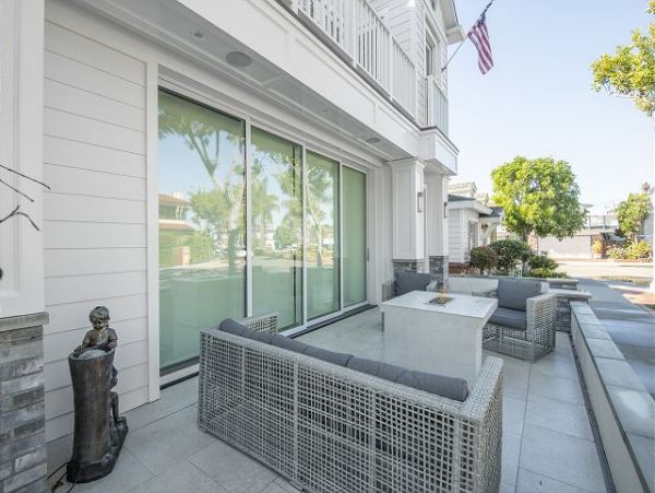 Newport Beach Home 991095