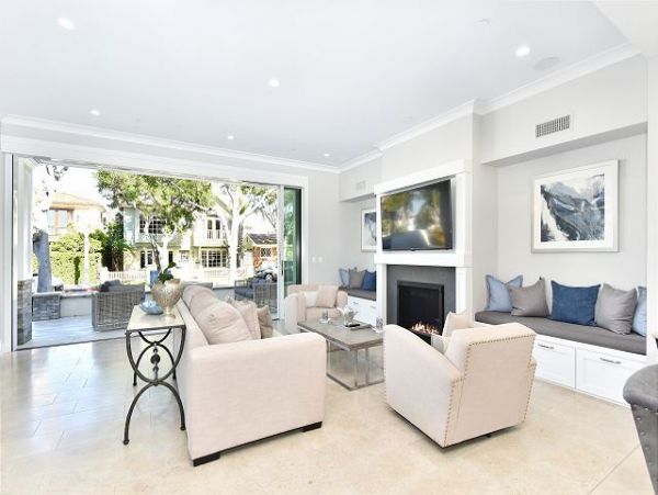 Newport Beach Home 991095