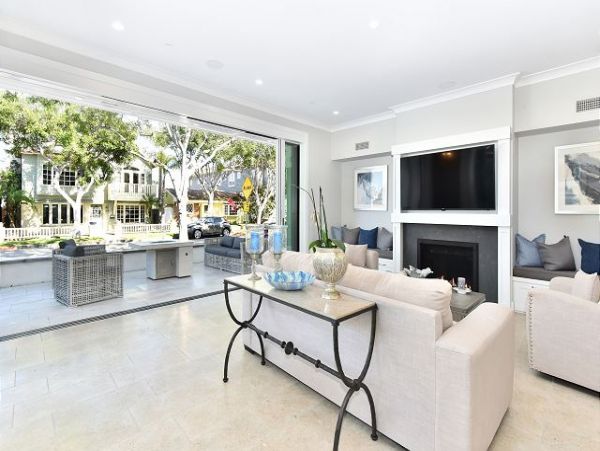 Newport Beach Home 991095