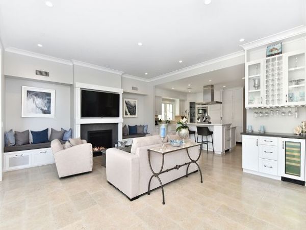 Newport Beach Home 991095