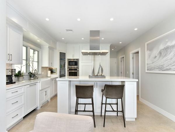 Newport Beach Home 991095