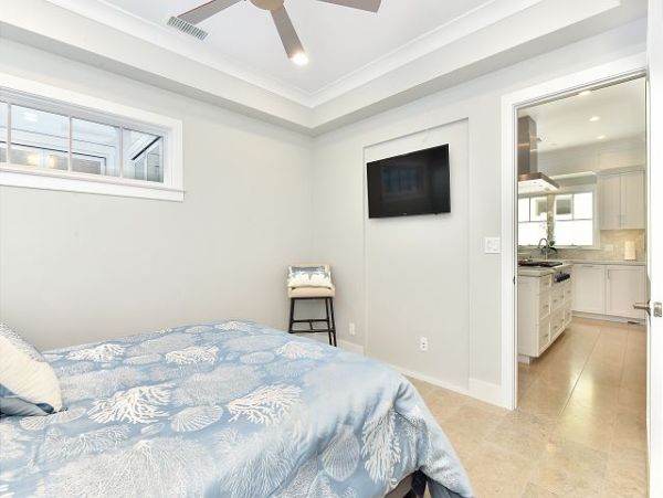 Newport Beach Home 991095