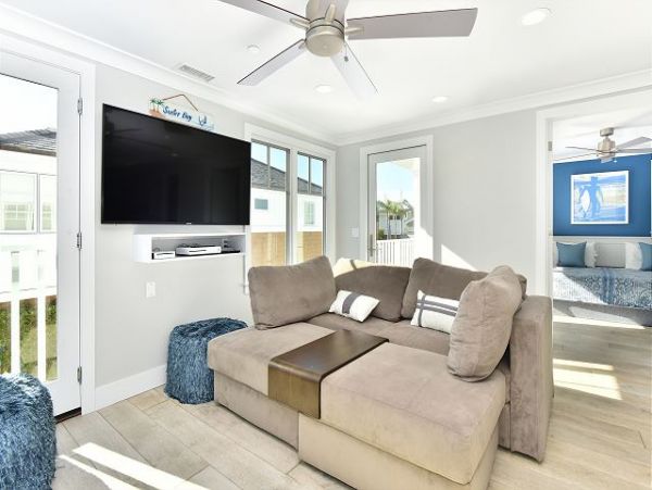Newport Beach Home 991095