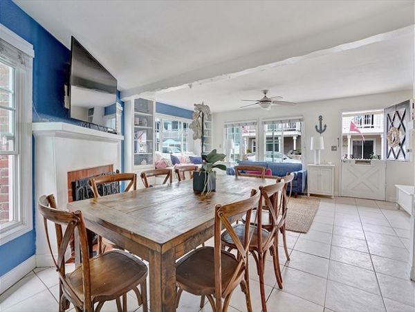 Newport Beach Home 991097