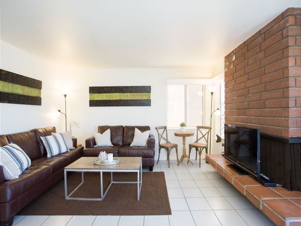 Newport Beach Home 991098