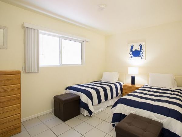Newport Beach Home 991098