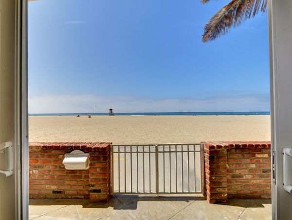 Newport Beach Home 991100