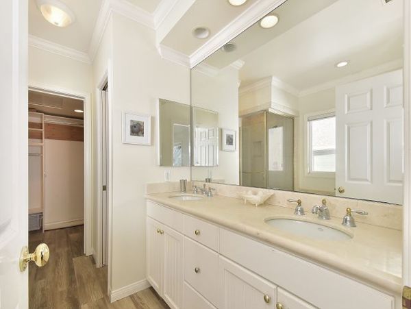 Newport Beach Home 991100