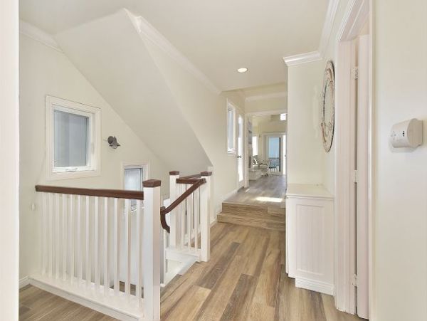 Newport Beach Home 991100