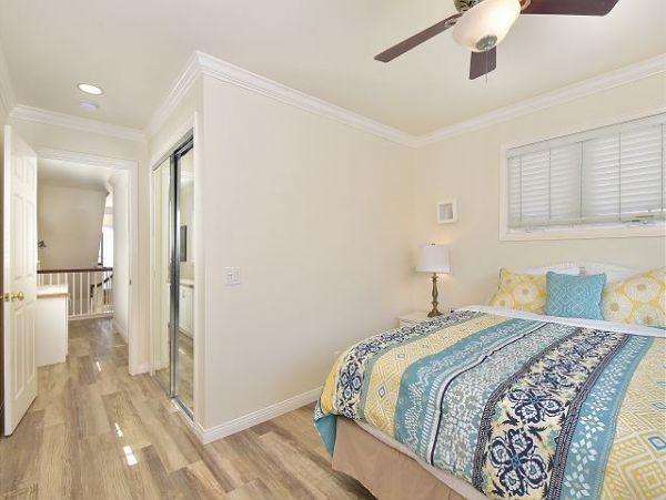 Newport Beach Home 991100