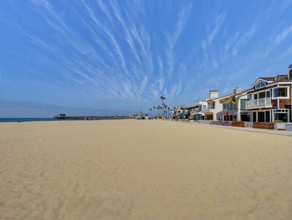 Newport Beach Home 991100