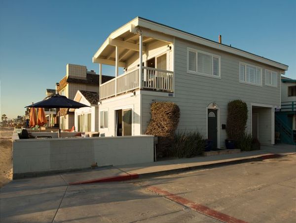 Newport Beach Home 991101