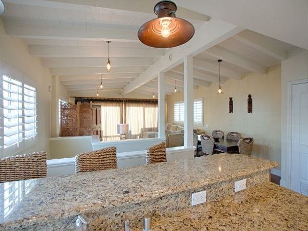 Newport Beach Home 991101