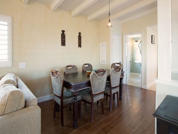 Newport Beach Home 991101