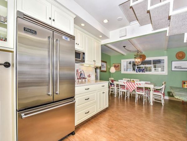 Newport Beach Home 991103