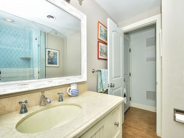 Newport Beach Home 991103