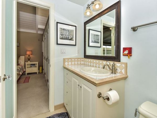 Newport Beach Home 991103