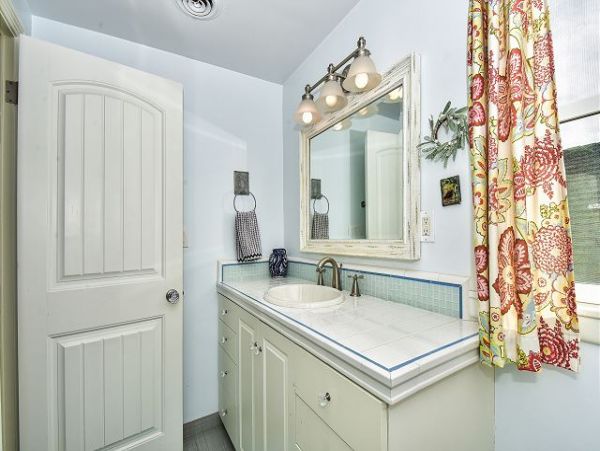 Newport Beach Home 991103