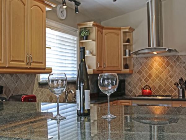 New Port Beach Local Charm & A Value Price Vacation Home