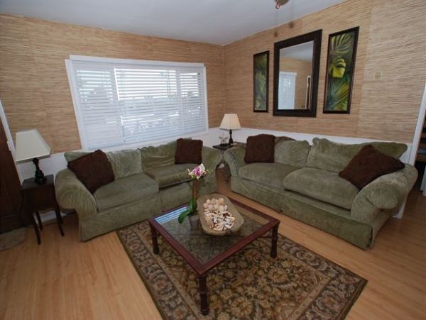 Newport Beach Home 991105