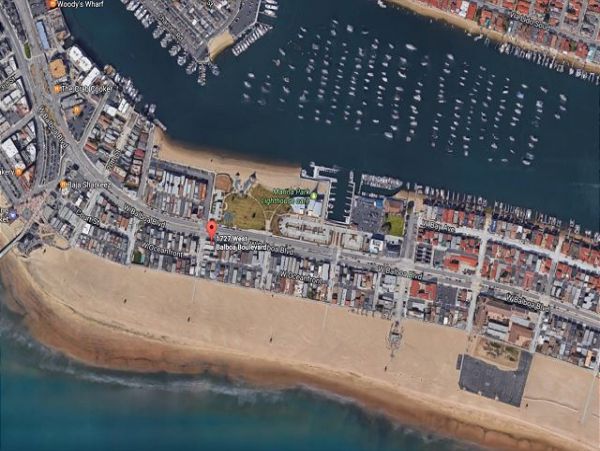 Newport Beach Home 991105