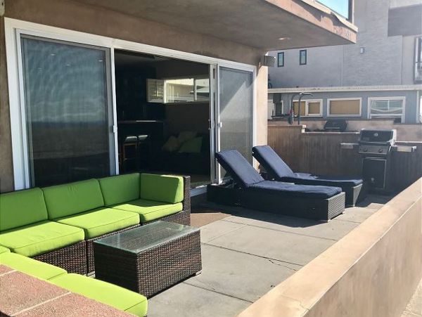 Newport Beach Home 991106