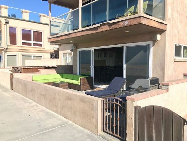 Newport Beach Home 991106