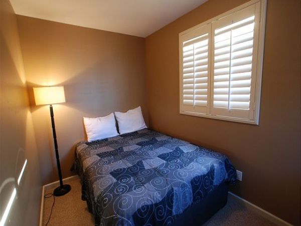 Newport Beach Home 991106