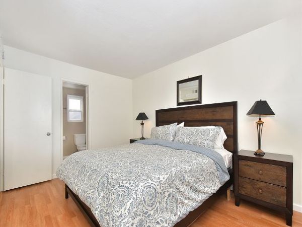 Newport Beach Home 991108