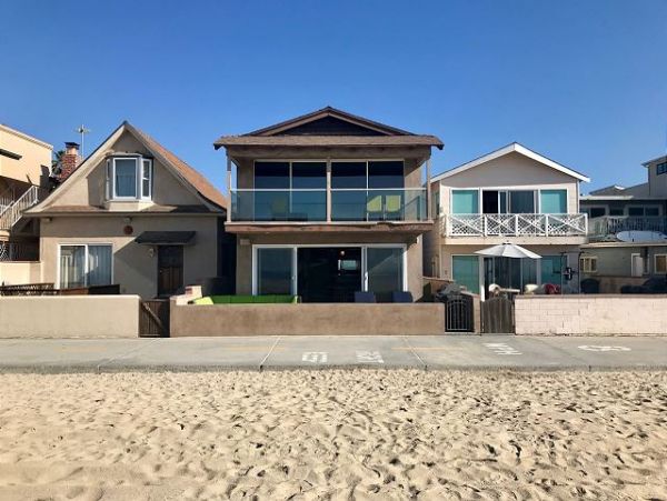 Newport Beach Home 991109