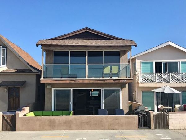 Newport Beach Home 991109