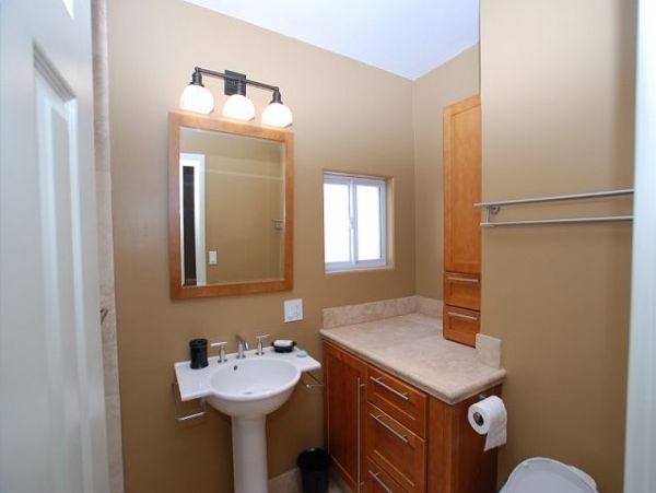 Newport Beach Home 991109