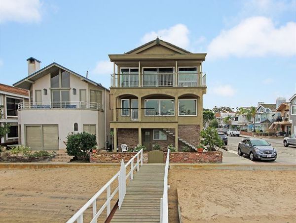 Newport Beach Home 991111